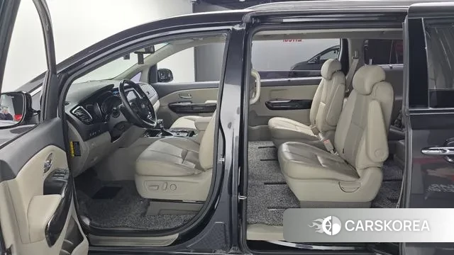 Kia The New Carnival id 3386175 из Кореи 8