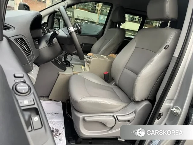 Hyundai The New Grand Starex id 3656394 из Кореи 8