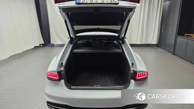 Audi A7 (4K) id 4429325 из Кореи 8