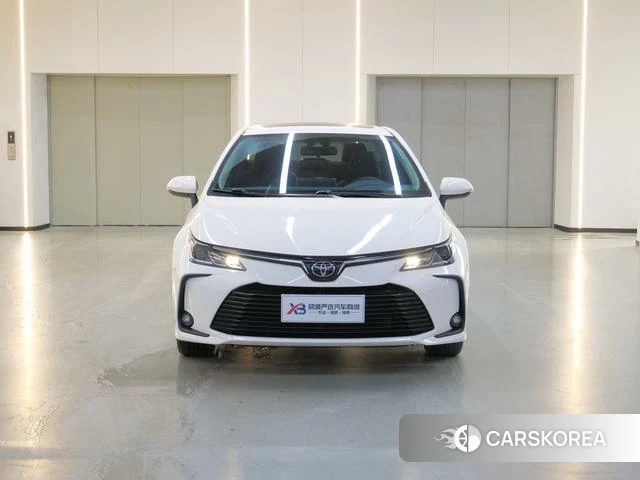 Toyota Corolla id 4321363 из Китая 8