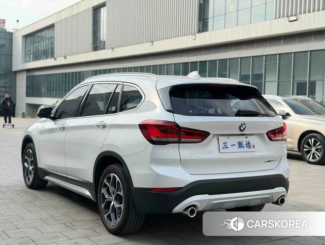 BMW X1 id 4257906 из Китая 8