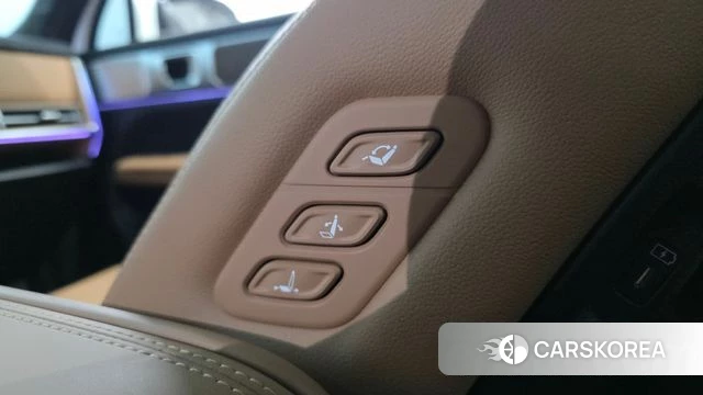 Hyundai Santa Fe (MX5) id 4177622 из Кореи 8