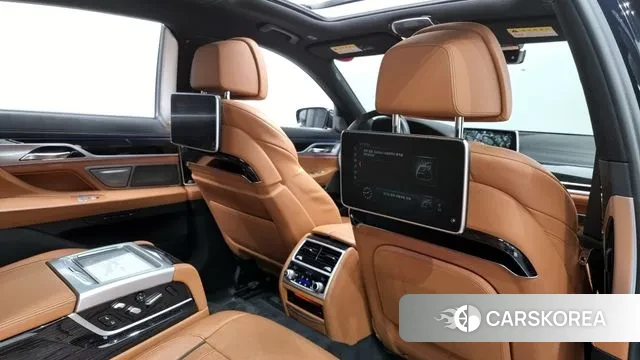 BMW 7 Series (G11) id 3129427 из Кореи 8