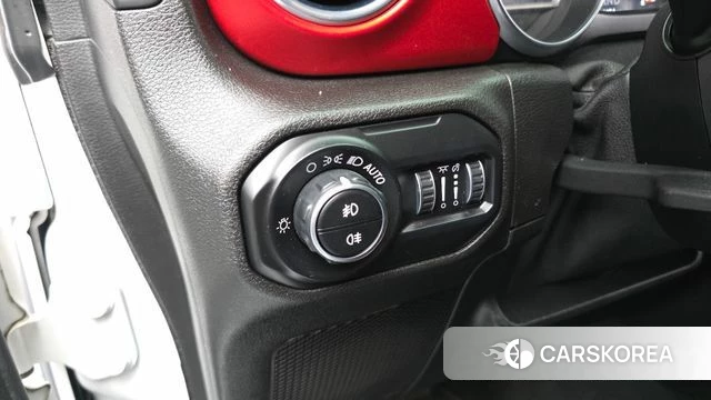 Jeep Wrangler (JL) id 4872969 из Кореи 8
