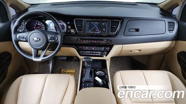 Kia The New Carnival id 2695431 из Кореи 8