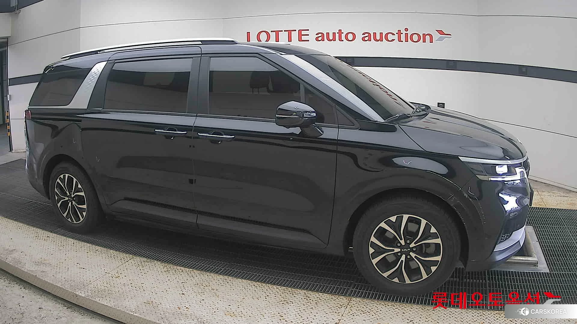 Kia Carnival id 4909291 из Кореи 8