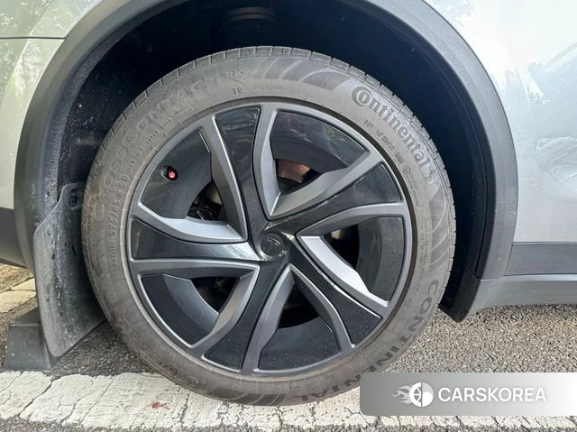 Tesla Model X id 4644770 из Кореи 8