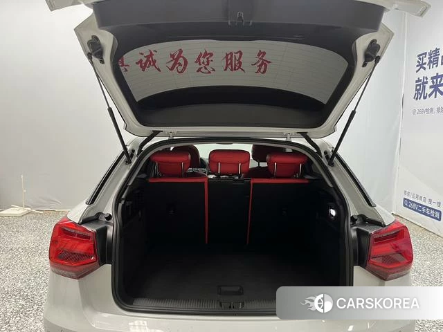 Audi Q2L id 4313809 из Китая 8
