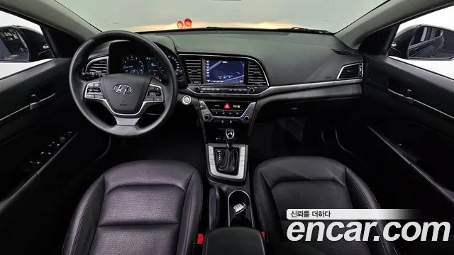 Hyundai Avante AD id 2699722 из Кореи 8