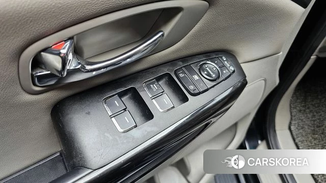 Kia The New Carnival id 4318121 из Кореи 8