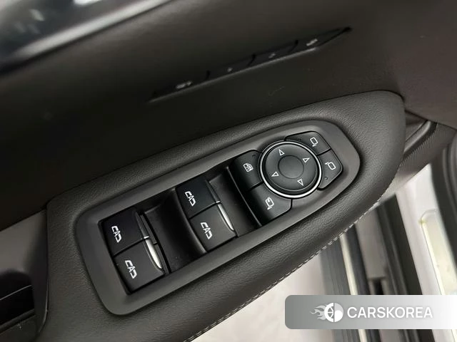 Cadillac XT6 id 3902330 из Китая 8