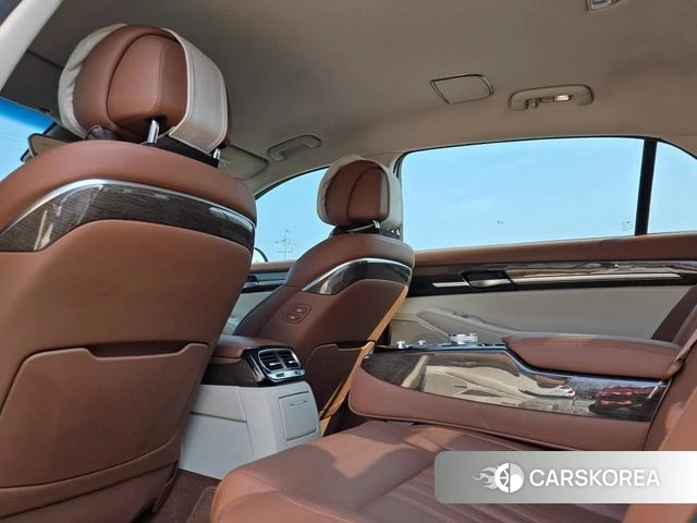 Genesis G90 id 4310069 из Кореи 8