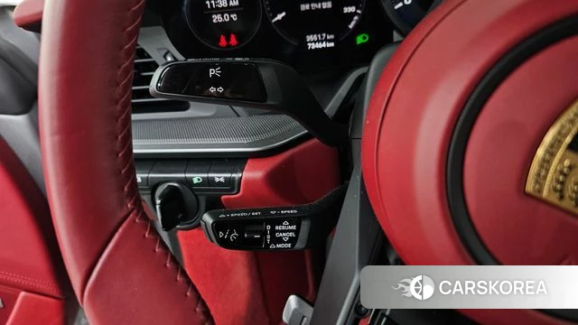 Porsche 911(992) id 4533871 из Кореи 8
