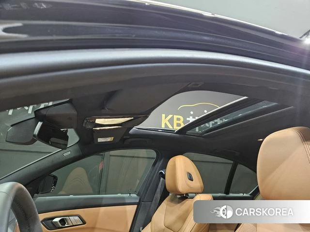 BMW 3 Series (G20) id 4634911 из Кореи 8