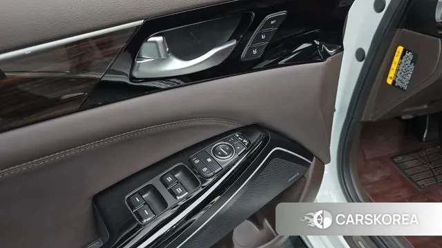 Kia Come New K7 id 3651590 из Кореи 8