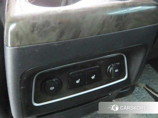 Hyundai The New Grand Starex id 3814516 из Кореи 8