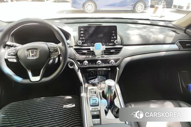 Honda Accord id 4240981 из Китая 8