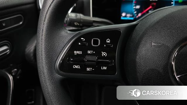 Mercedes-Benz A-Class W177 id 4794210 из Кореи 8