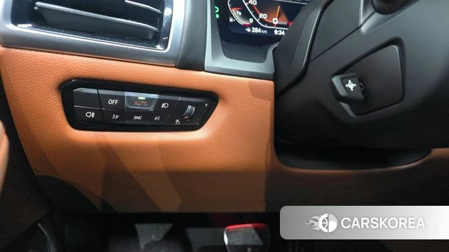 BMW 8 Series (G15) id 3896921 из Кореи 8