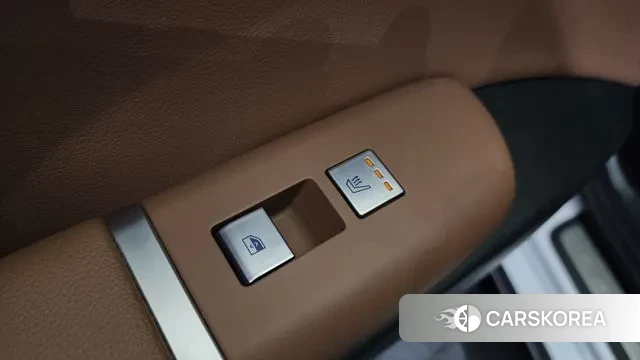 Hyundai Grandeur (GN7) id 3740150 из Кореи 8