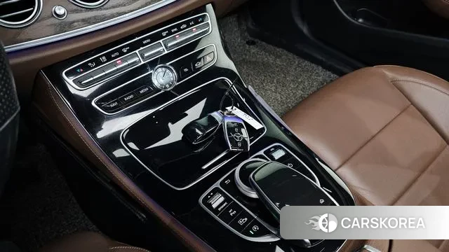 Mercedes-Benz E-Class W213 id 3651982 из Кореи 8