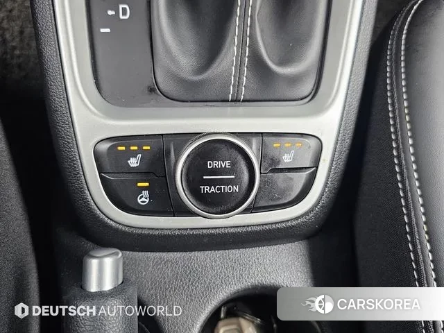 Hyundai Venue id 3748089 из Кореи 8