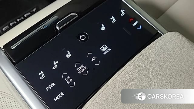 Toyota Camry (XV80) id 4748814 из Кореи 8