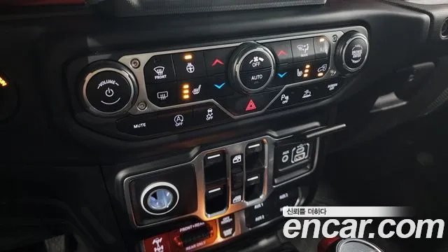 Jeep Gladiator (JT) id 2936137 из Кореи 8