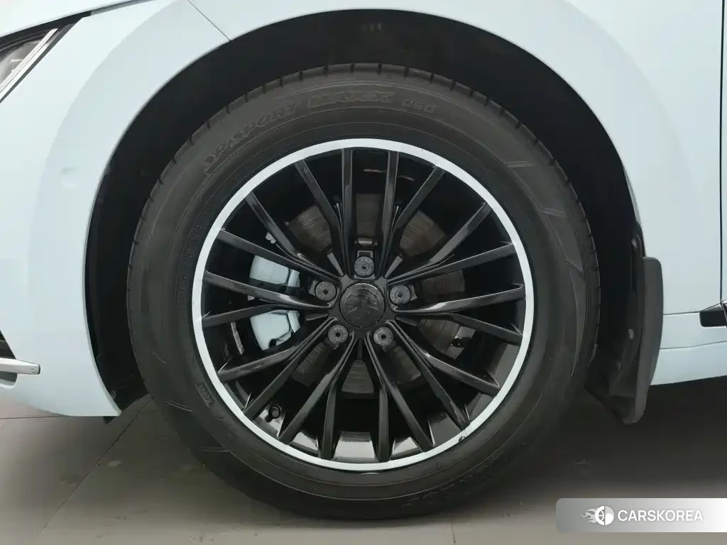 Volkswagen Arteon (CC) id 4629163 из Китая 8