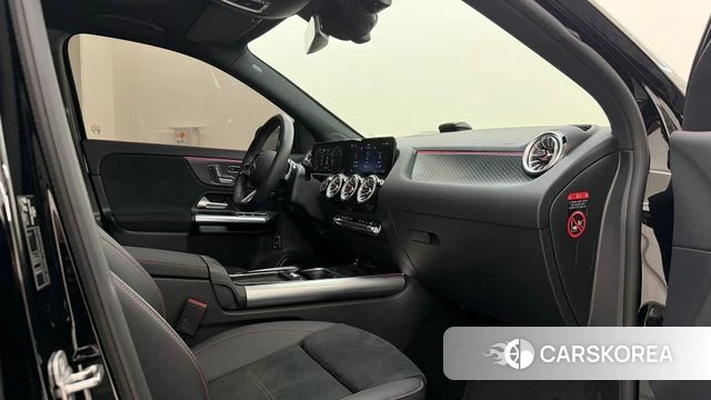 Mercedes-Benz GLA - Class H247 id 3837912 из Кореи 8