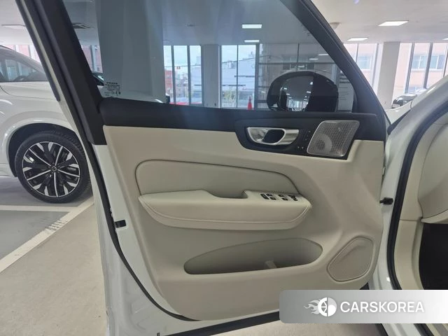 Volvo XC60 second Generation id 4229782 из Кореи 8