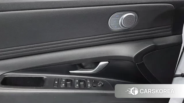 Hyundai Avante (CN7) id 3607753 из Кореи 8