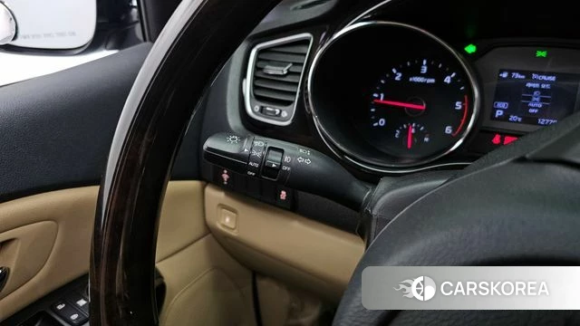 Kia The New Carnival id 4356789 из Кореи 8