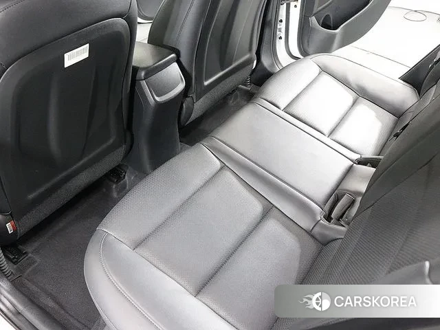 Hyundai Avante AD id 3465094 из Кореи 8