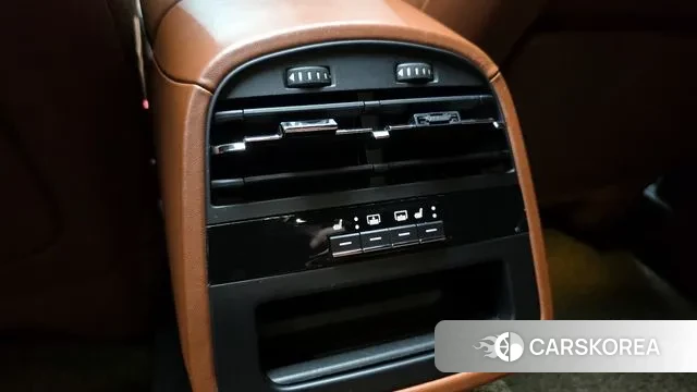 Maserati Quattroporte id 3107278 из Кореи 8