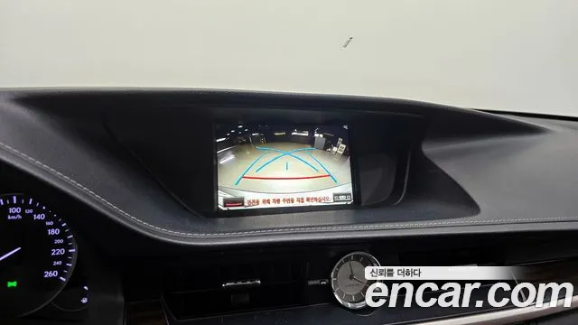 Lexus New ES300h id 2827767 из Кореи 8