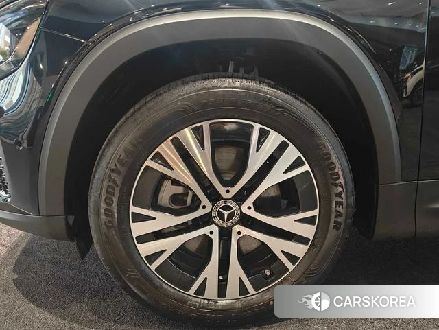 Mercedes-Benz GLB id 4214042 из Китая 8