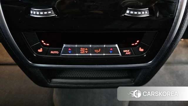 BMW X6 (G06) id 3952796 из Кореи 8