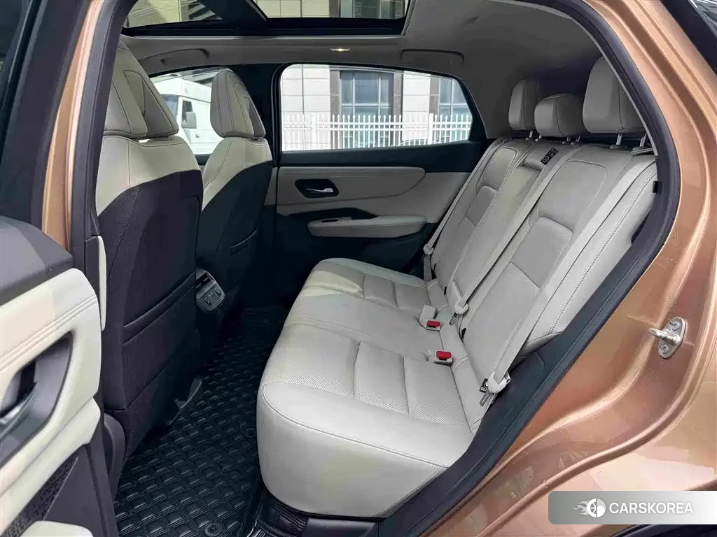 Nissan Ariya id 4644652 из Китая 8