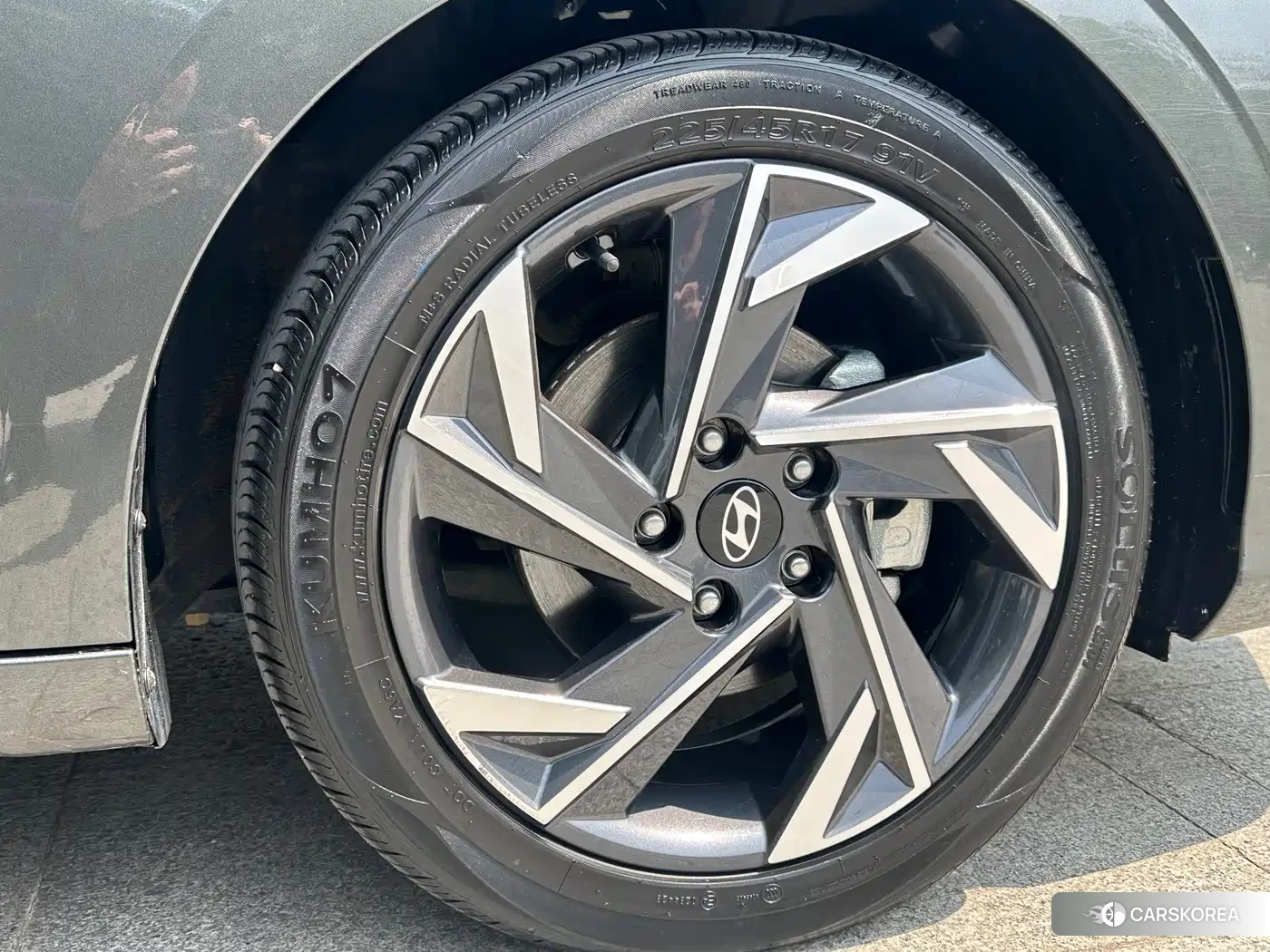 Hyundai Elantra id 4570325 из Китая 8