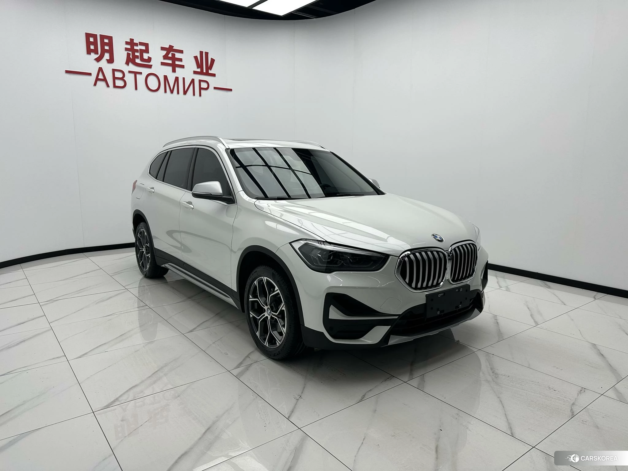 BMW X1 id 4514922 из Китая 8