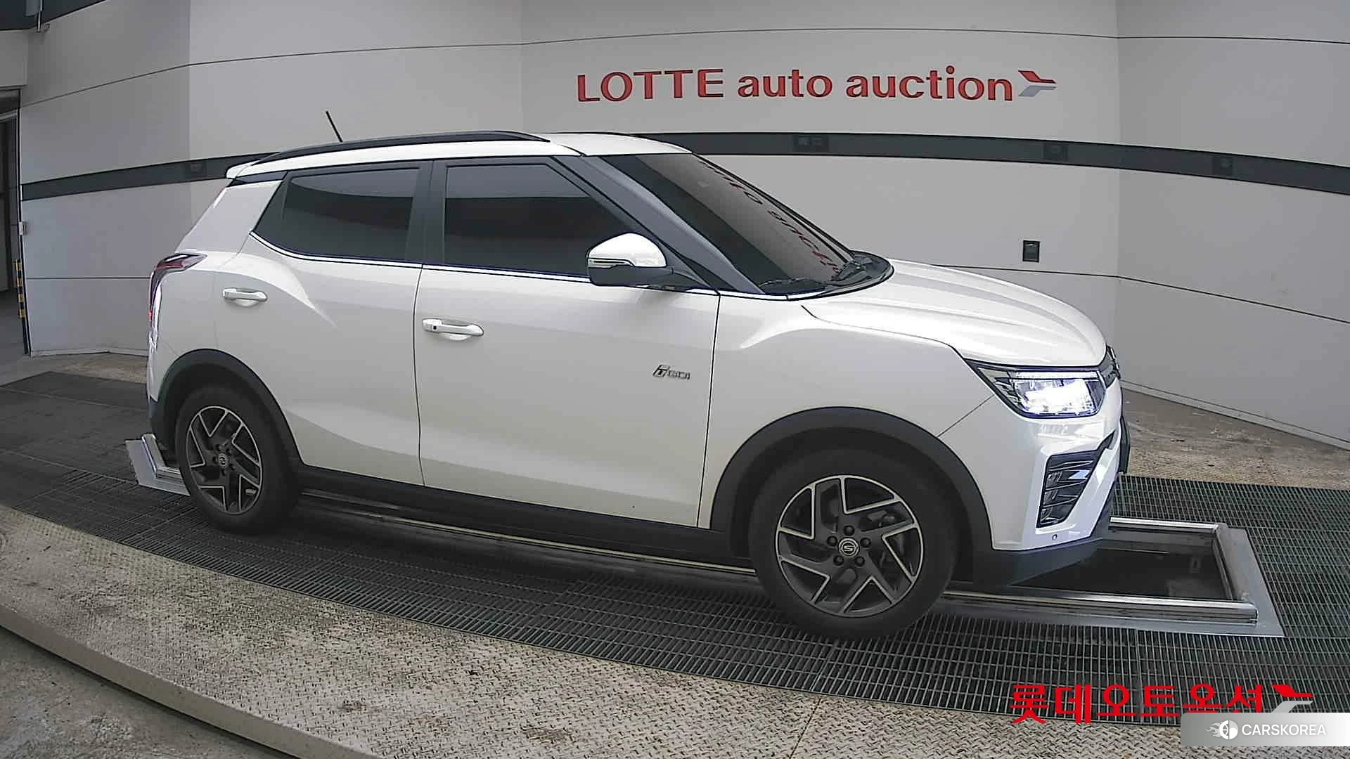 SsangYong Tivoli id 3882194 из Кореи 8