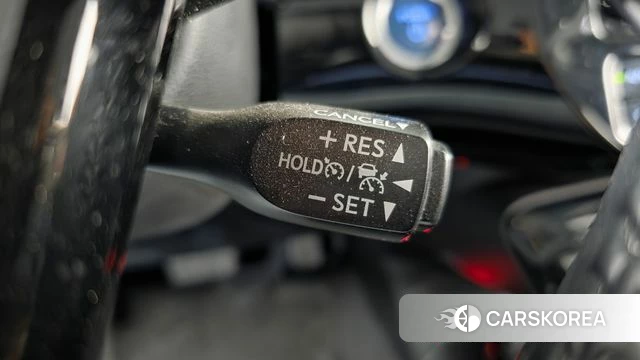 Toyota Prius 4th Generation id 4303695 из Кореи 8