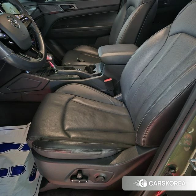 Ssangyong The New Rexton Sports Cannes id 4613890 из Кореи 8