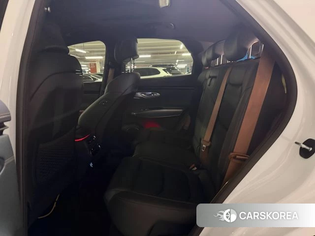 Genesis GV70 id 4573276 из Кореи 8