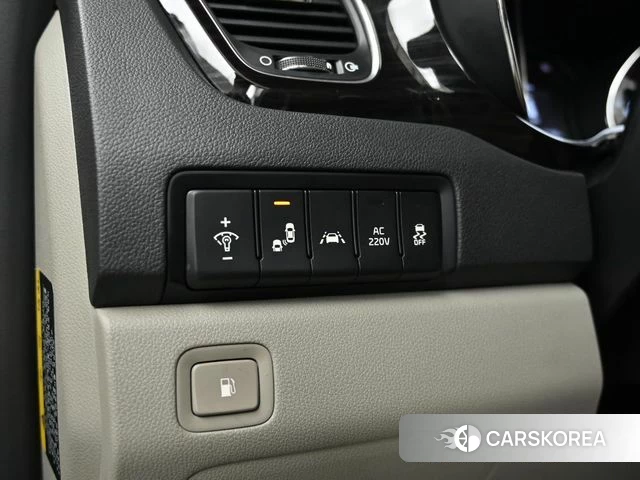 Kia The New Carnival id 4698798 из Кореи 8