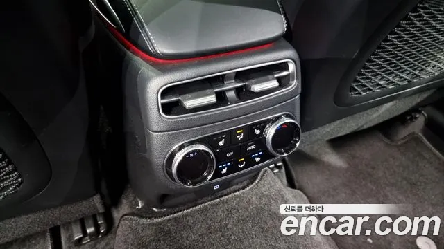 Genesis GV70 id 2631258 из Кореи 8