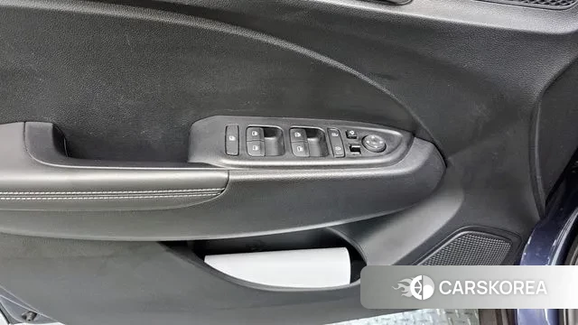 Hyundai Venue id 3732062 из Кореи 8