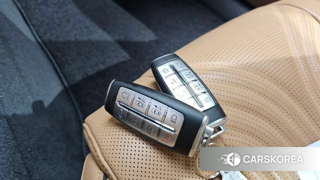 Genesis G80 (RG3) id 4401792 из Кореи 8