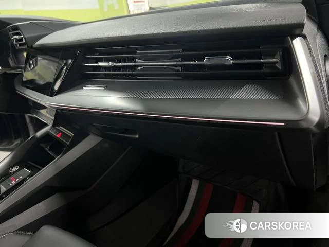 Audi A3 id 4348454 из Китая 8